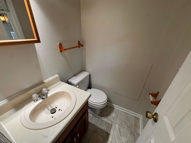 Building Photo - 375 Buck Island Dr