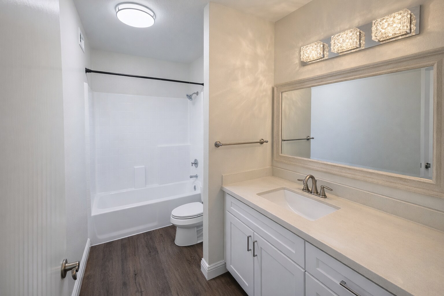 Building Photo - 26212 La Real