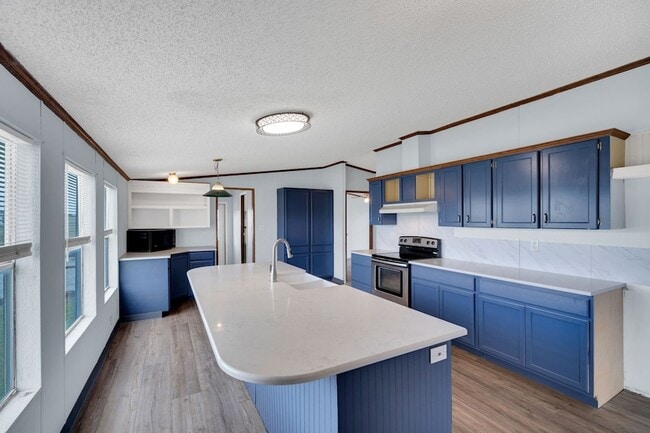 Building Photo - 110 Private Rd