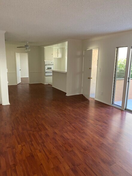 LR/Patio/DR/Kitchen - 943 19th St