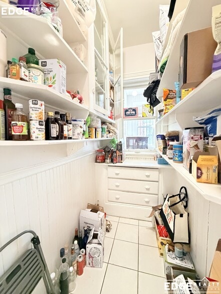 Building Photo - 79 Glenville Ave