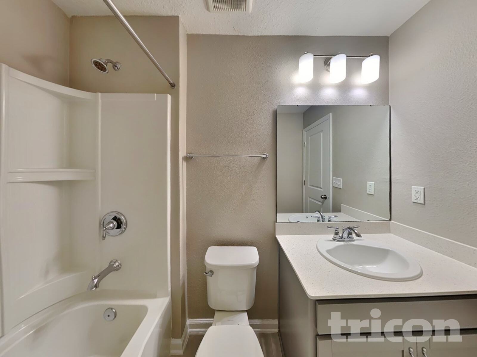 Building Photo - 470 Chandler Dr