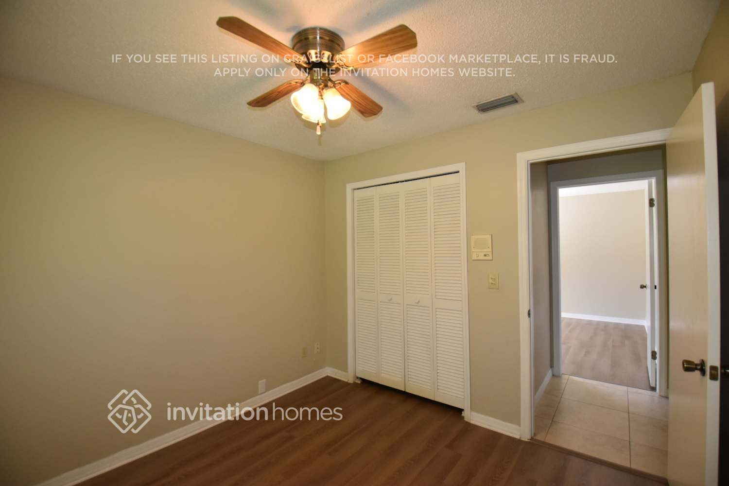 Building Photo - 909 Shady Crest Ct