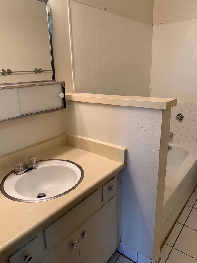 Building Photo - St. Francis Duplex