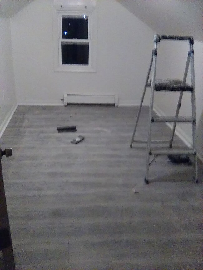 Building Photo - 3 bedroom apartment for rent