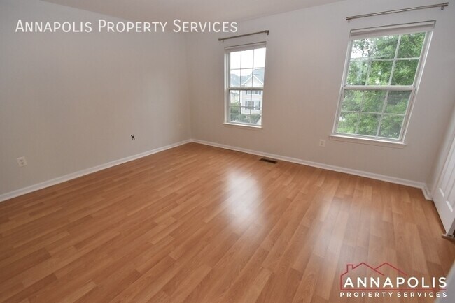Building Photo - 8647 Willow Leaf Ln