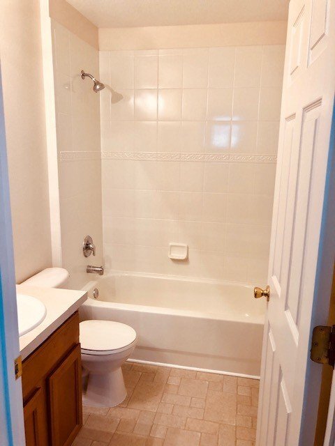 Building Photo - 2176 Brancaster Cir