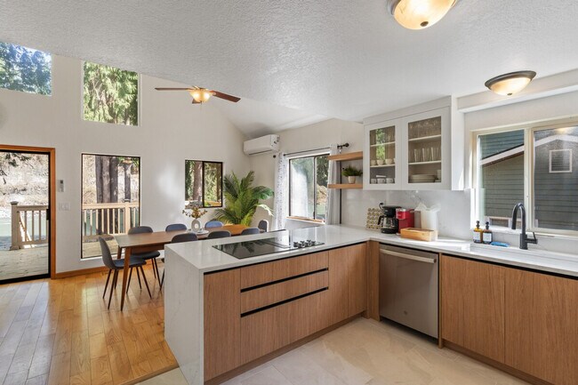 Building Photo - 18301 115th St NE