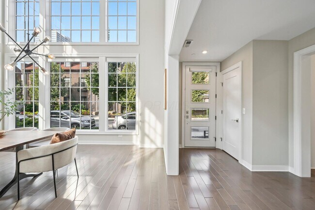 Building Photo - 100 Normandy Ave