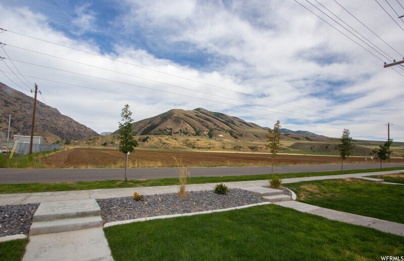 Building Photo - 376 S 1540 E