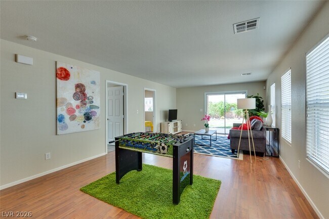 Building Photo - 304 Windsor Ridge Ave