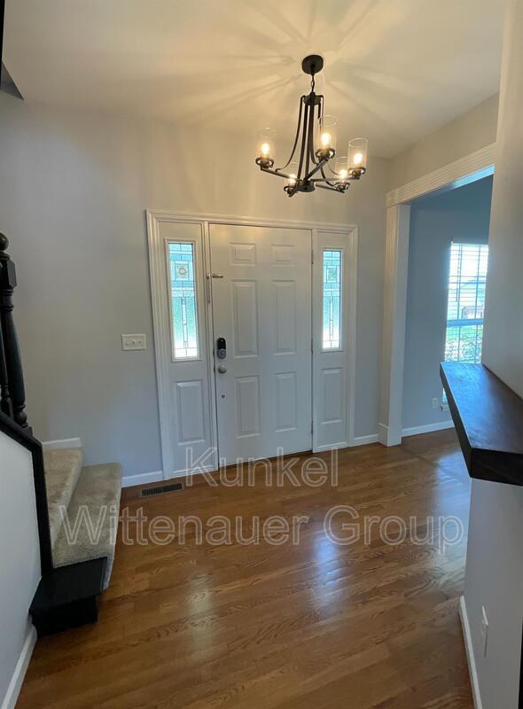 Building Photo - 2244 Haverford Dr