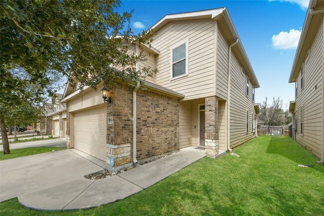 Building Photo - 17024 Wilthorne Gardens Ct