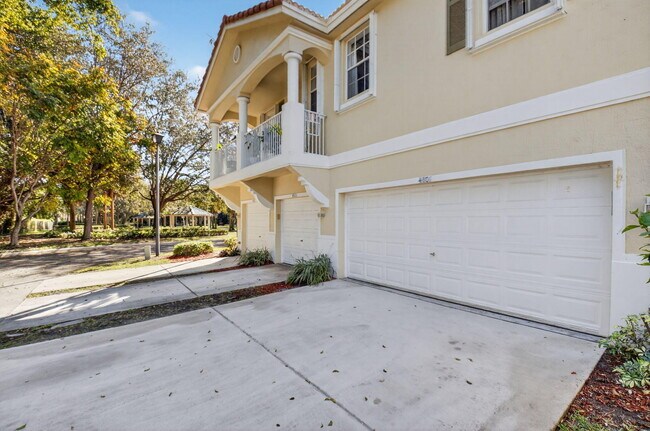 Building Photo - 4801 N Wickham Cir