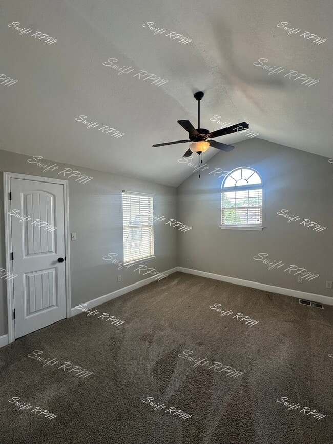 Building Photo - 21615 Westover Ct