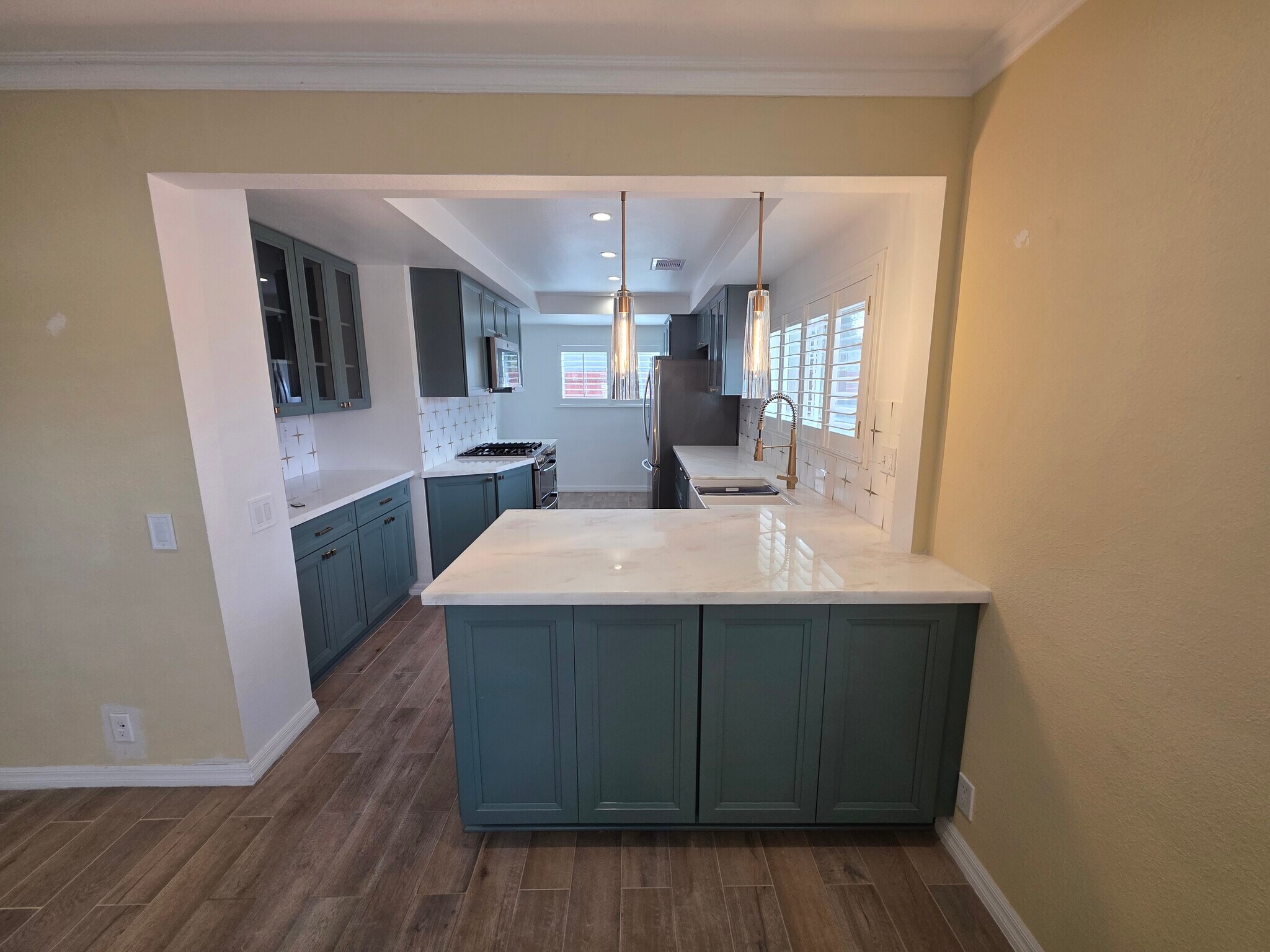 Building Photo - 18822 Hart St