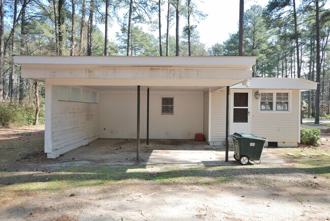 Building Photo - 1606 Hammond St