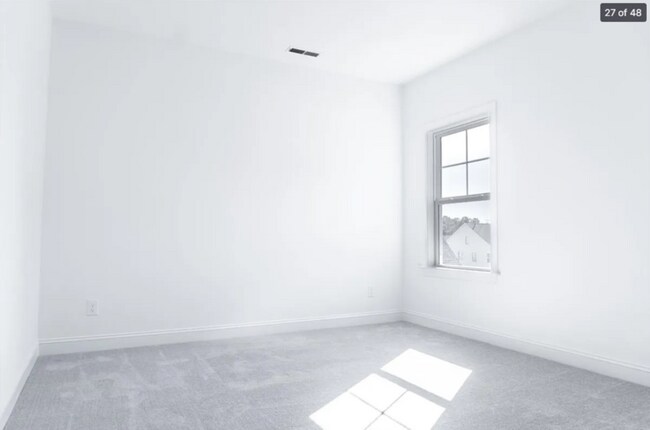 Building Photo - 1441 Hazelnut Ridge Ln