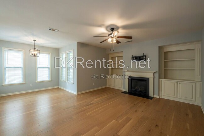 Building Photo - 11923 Aspen Forest Dr