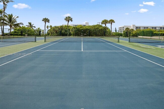 Building Photo - 5000 N Ocean Blvd