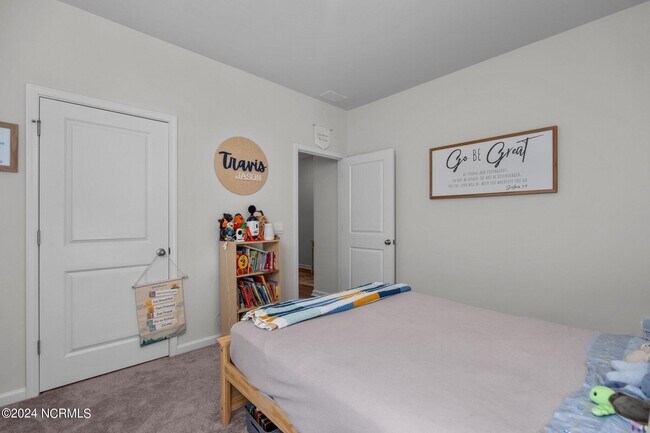 Building Photo - 1561 Pleasant Holw Ct SE