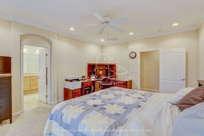 Building Photo - Desirable 4 bdrm 2 bth located in sought o...