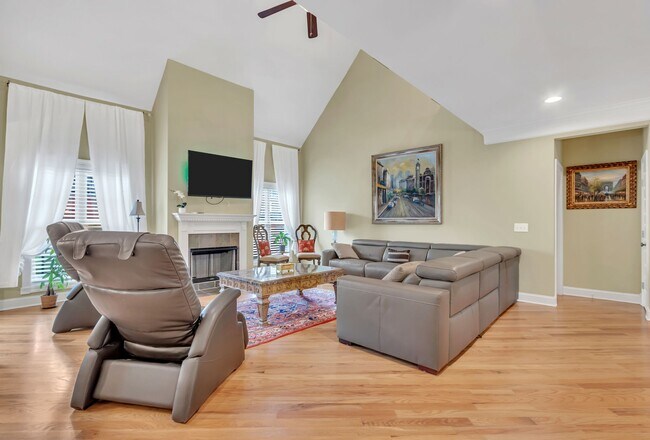 Building Photo - 1016 Red Pepper Ridge