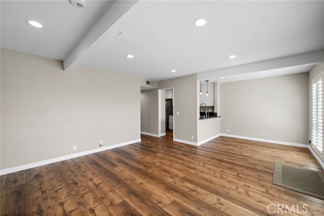 Building Photo - 77 Golden Glen St