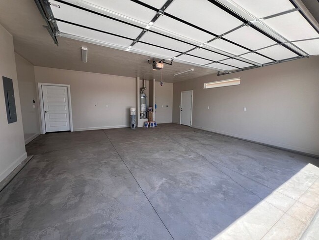 Building Photo - 3 Bed 2 Bath Home in Hurricane