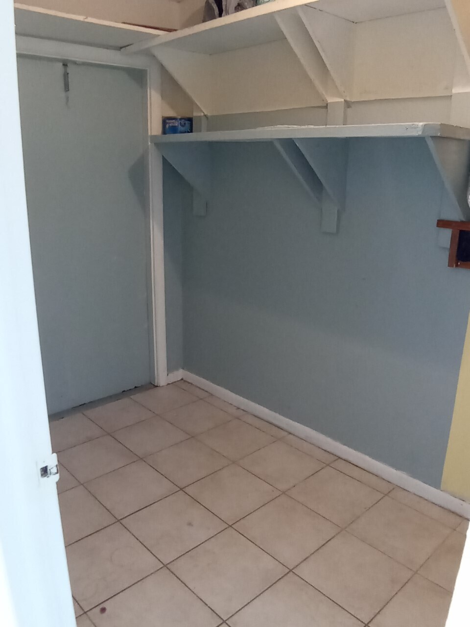 Building Photo - 8034 Orange Ave