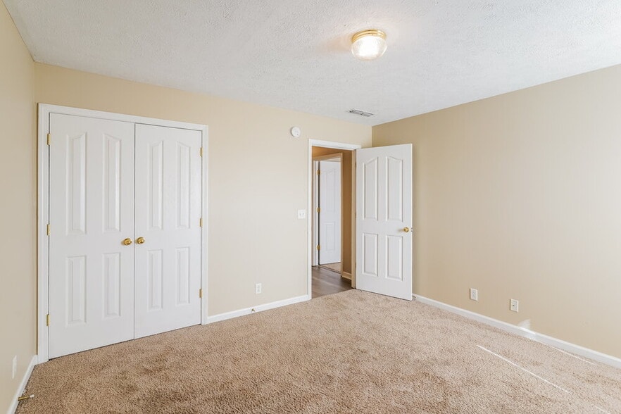 Building Photo - 1423 Pagosa Ct