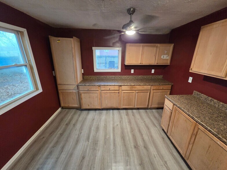 Building Photo - 15 Wall St