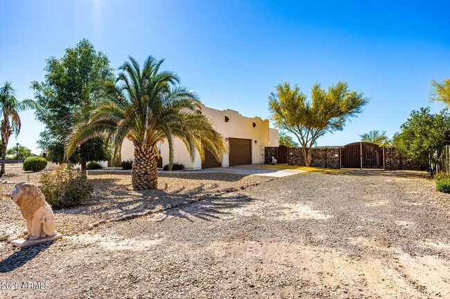 Building Photo - 15225 W Frontier Dr