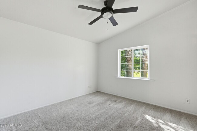 Building Photo - 21047 S 156th St