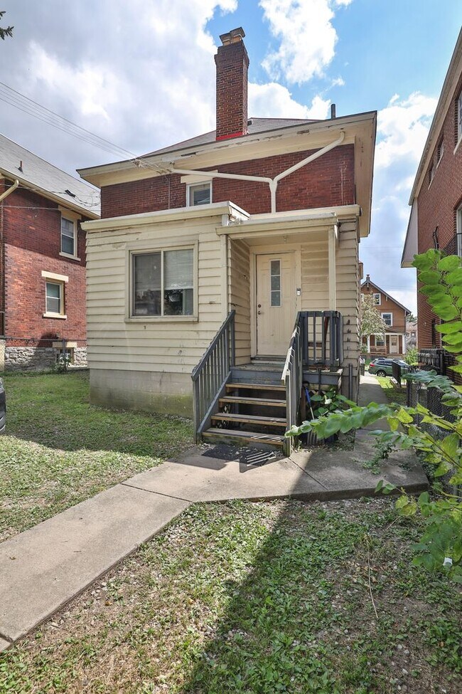 Building Photo - 108 Frambes Ave