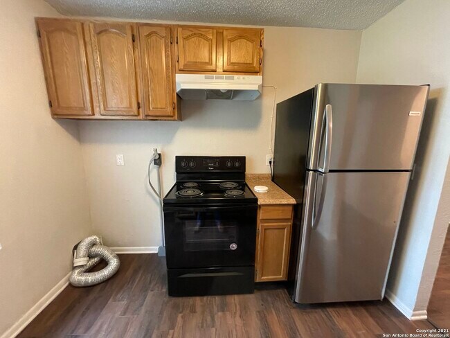 Building Photo - 10446 Mtn Vw-