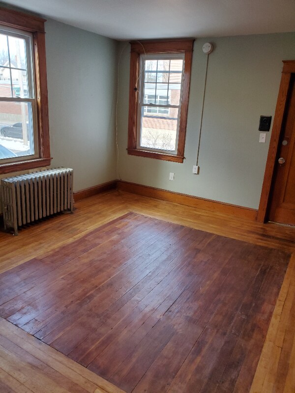 Building Photo - 1-21W Amherst St