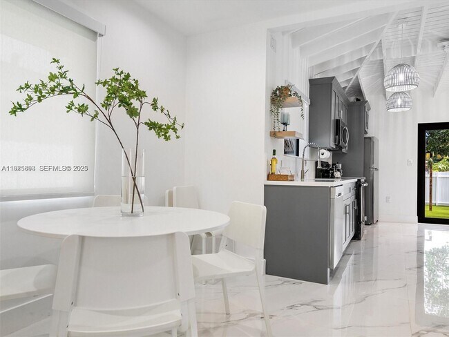 Building Photo - 2171 NW 49th St