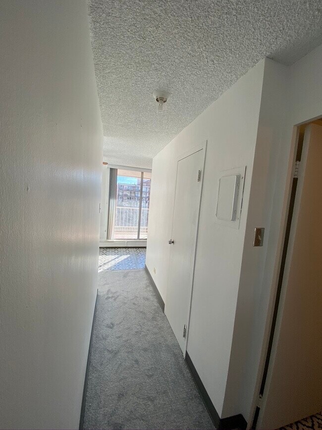 Building Photo - 4800 Hale Parkway, Unit 610 N