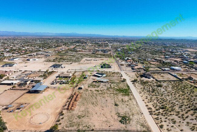 Building Photo - Stunning Queen Creek Ranch Home on 5 Acres – Horse & Livestock Friendly!