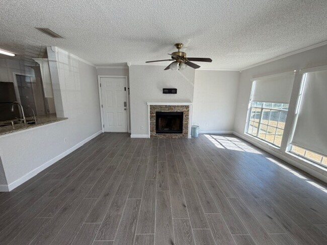 Building Photo - Lake Mary - 3 Bedroom, 2 Bathroom - $1,895.00