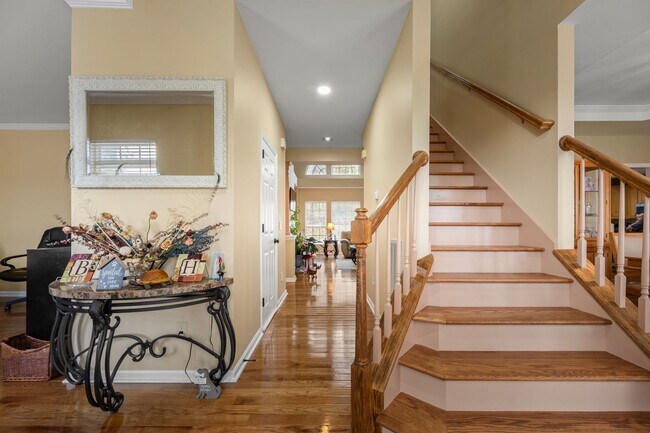 Building Photo - 308 Stone Heath Ct