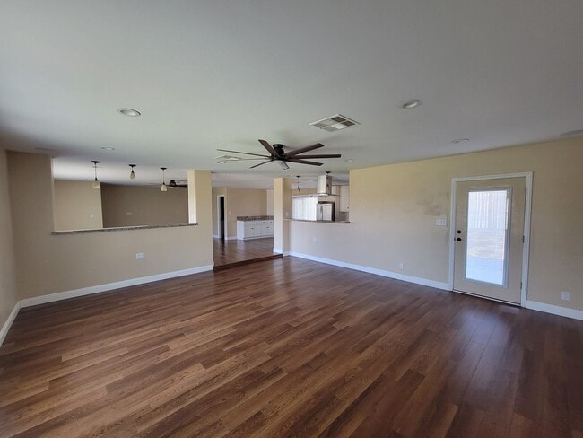 Building Photo - Charming 3 Bedroom Home for Rent in Brawle...