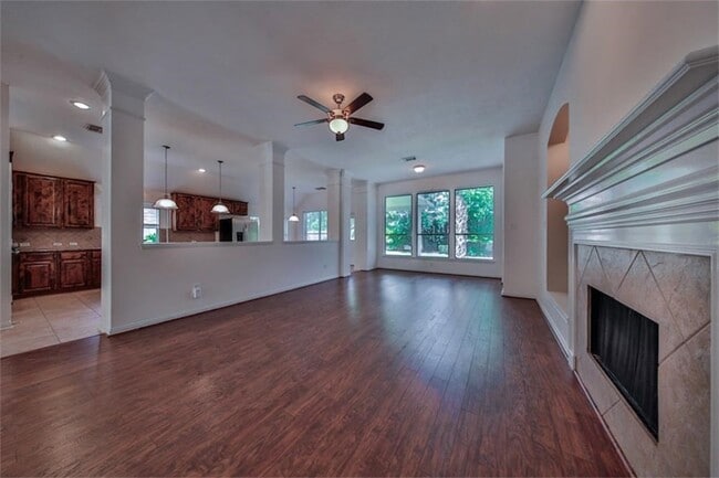 Building Photo - 13803 Sherburn Manor Dr