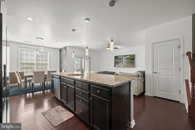 Building Photo - 9411 Geaton Park Pl