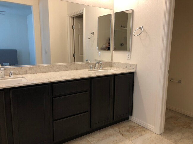 Building Photo - 8046 Mosaic Sunrise Ln