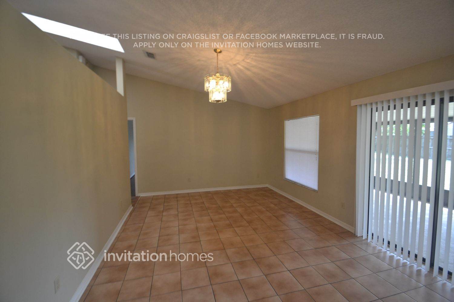 Building Photo - 3001 Galaxy St