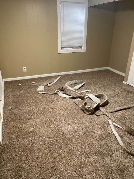 Building Photo - 6016 Pratt St