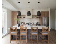 Building Photo - 182 West Dr