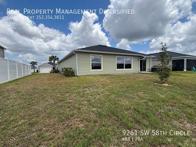 Building Photo - 9261 SW 58th Cir